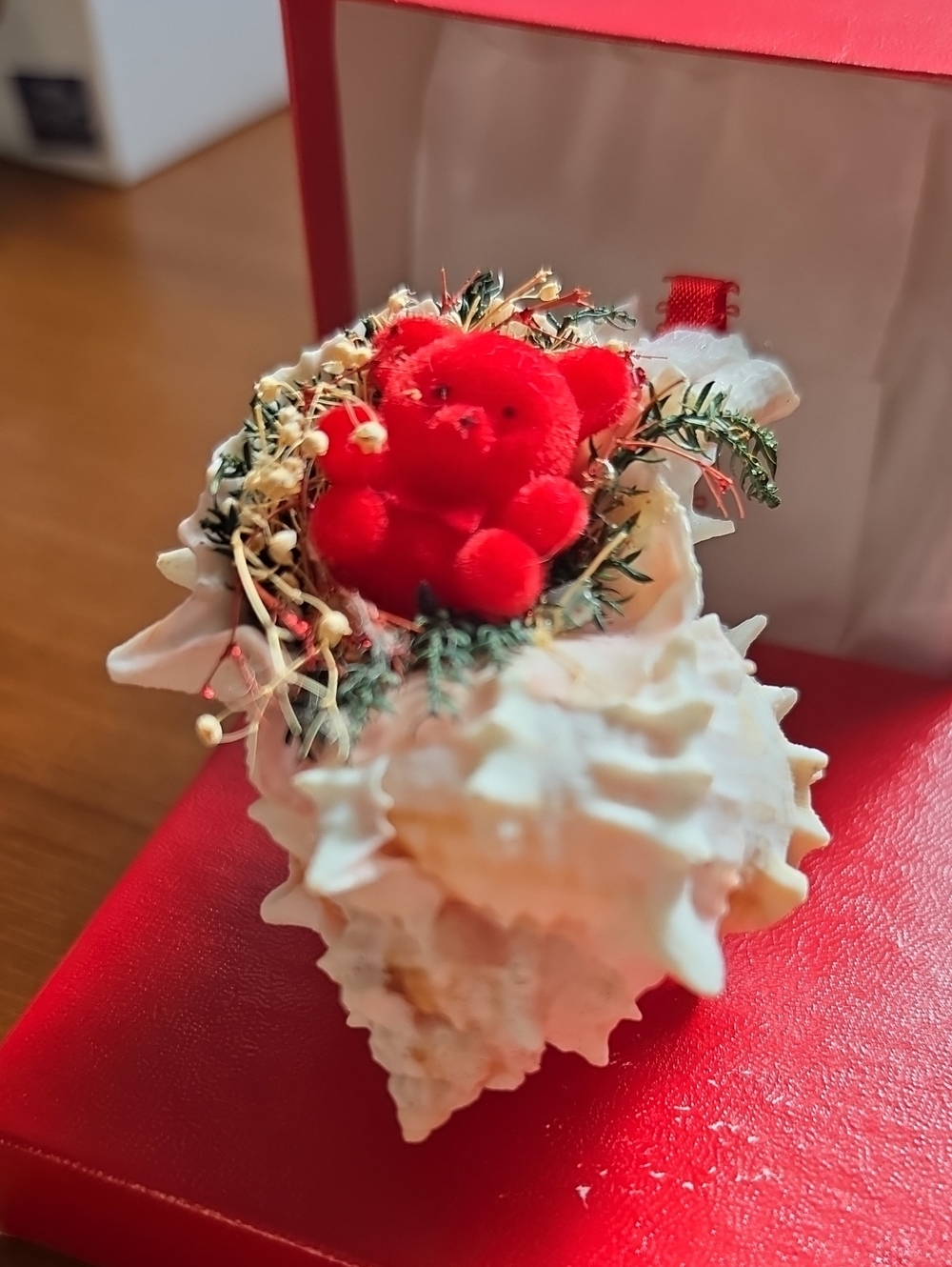 Vintage Handmade Sea Shell Christmas Ornament W Red Minsture Bear
